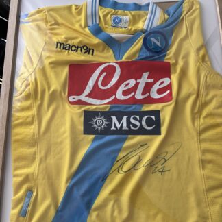 Žltý dres SSC Napoli Macron s podpisom v ráme
